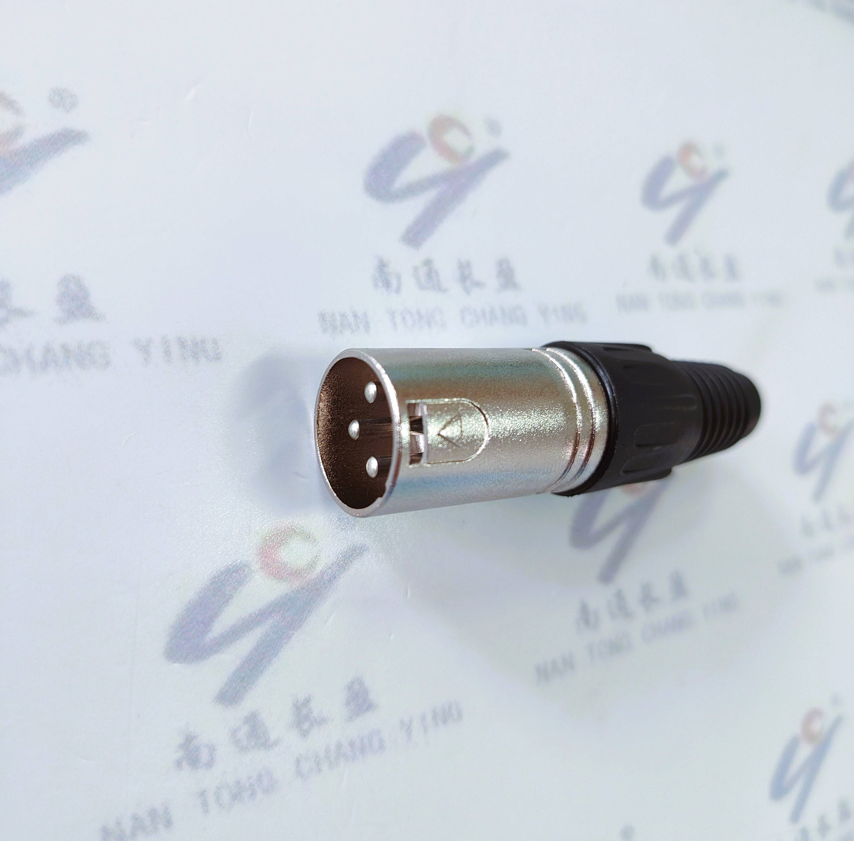 CYH0190-3芯公插头