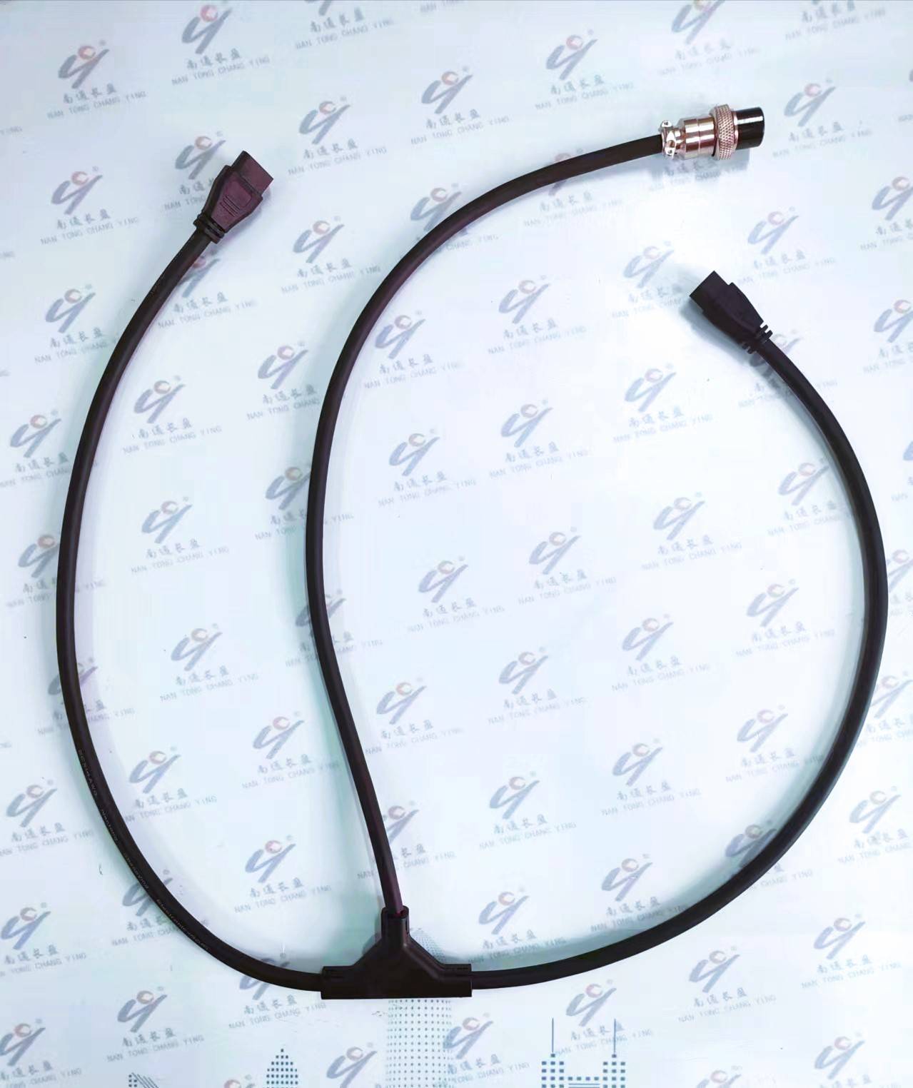 CY0010-001 三通电源线